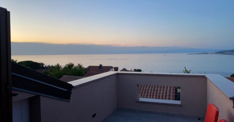 CRVENI VRH, 190 m2, Haus mit wunderschönem Meerblick